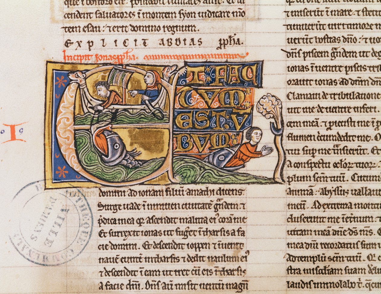 Ms 21 Fol.163v Initiale historiée E représentant Jonas jeté à la mer, d