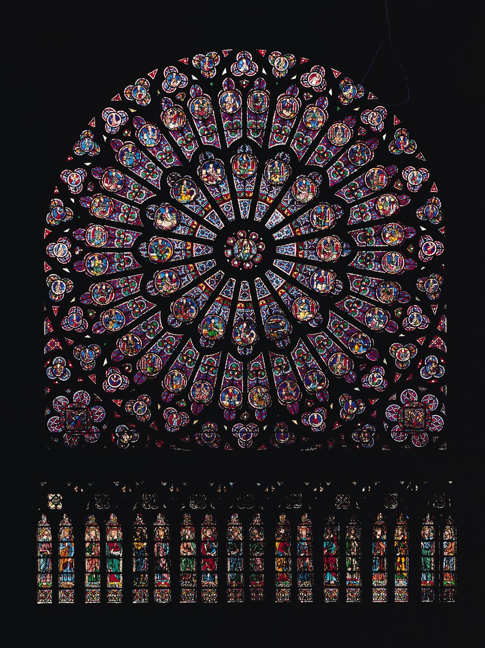 Rosace du transept nord représentant la Vierge et l