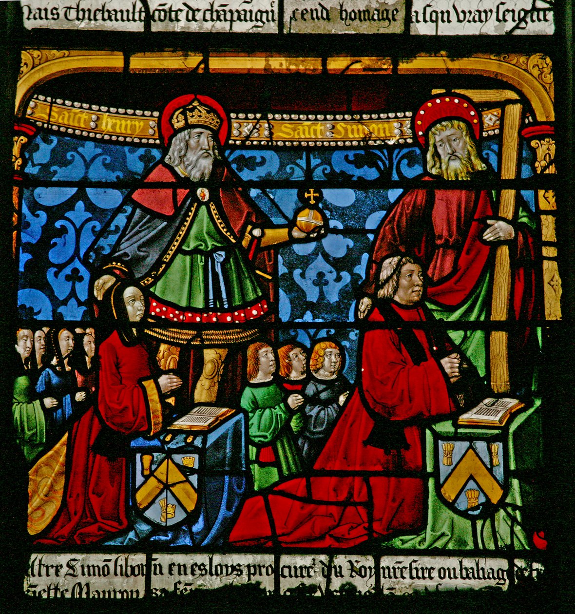 La fenêtre de Saint Louis : Les donateurs Henriette de Mauroy et Simon Liboron peuvent être vus avec leurs saints patrons Saint Henri et Simon de Cyrène - French School
