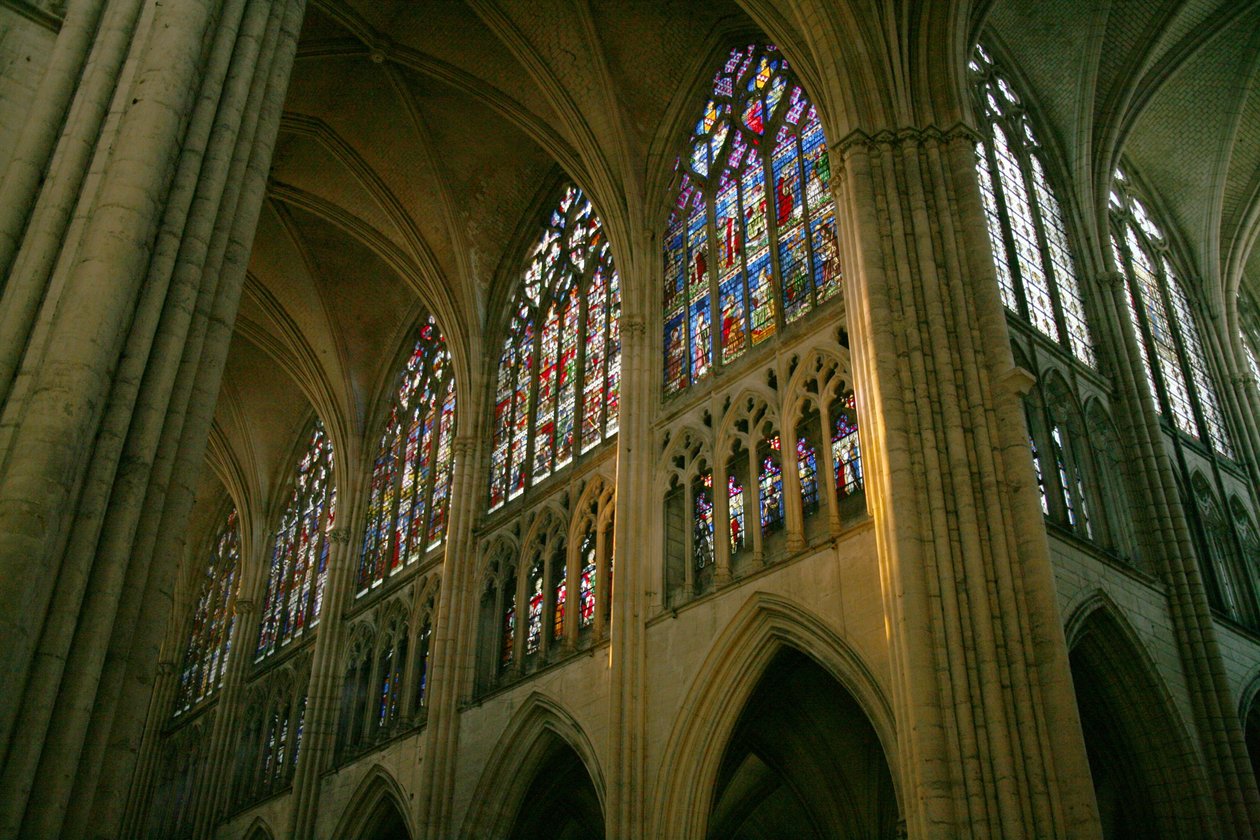 Vue du côté nord de la nef et du côté ouest du transept nord - French School