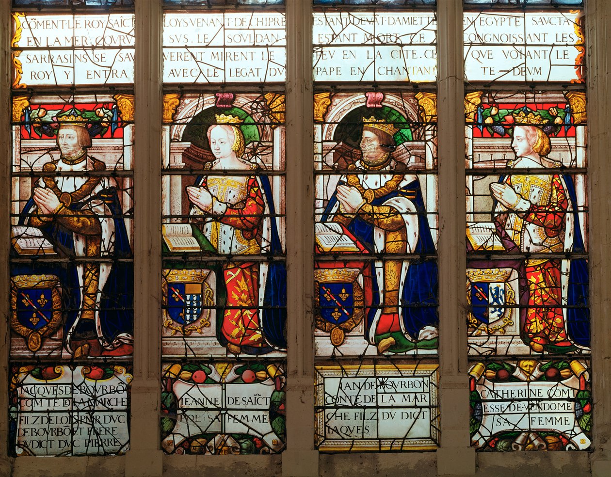 Vitrail représentant Jacques de Bourbon (1315-61) Comte de la Marche, Jeanne de Chatillon-Saint-Pol (d.1371) Jean I de Bourbon (1361-94) et Catherine, Comtesse de Vendôme - French School