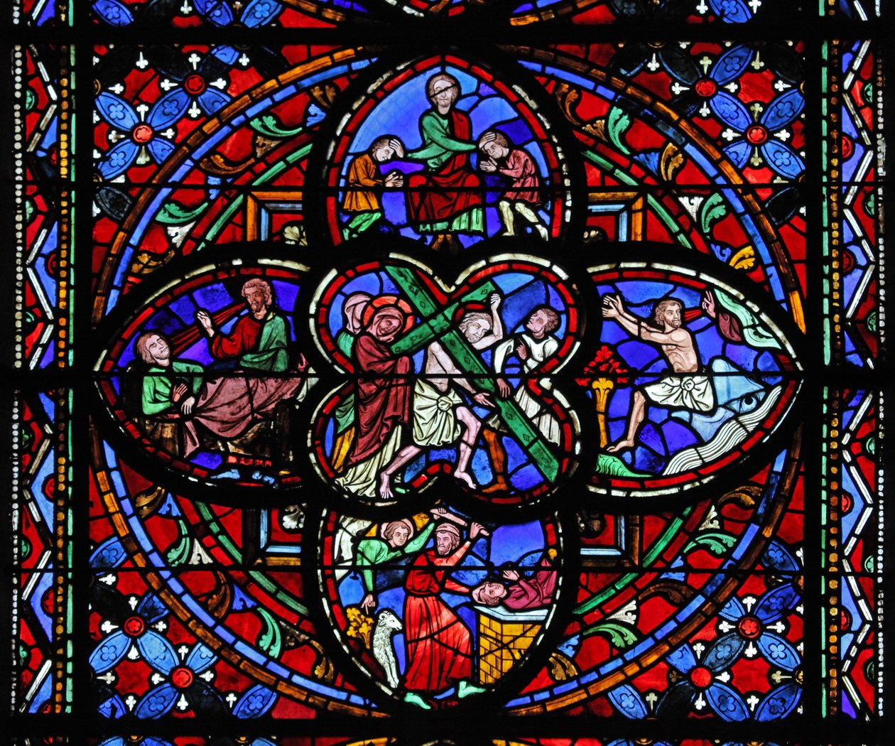 Fenêtre représentant la deuxième section de w0 : le Chemin de Croix : avec Jonas et la baleine ; le sacrifice d