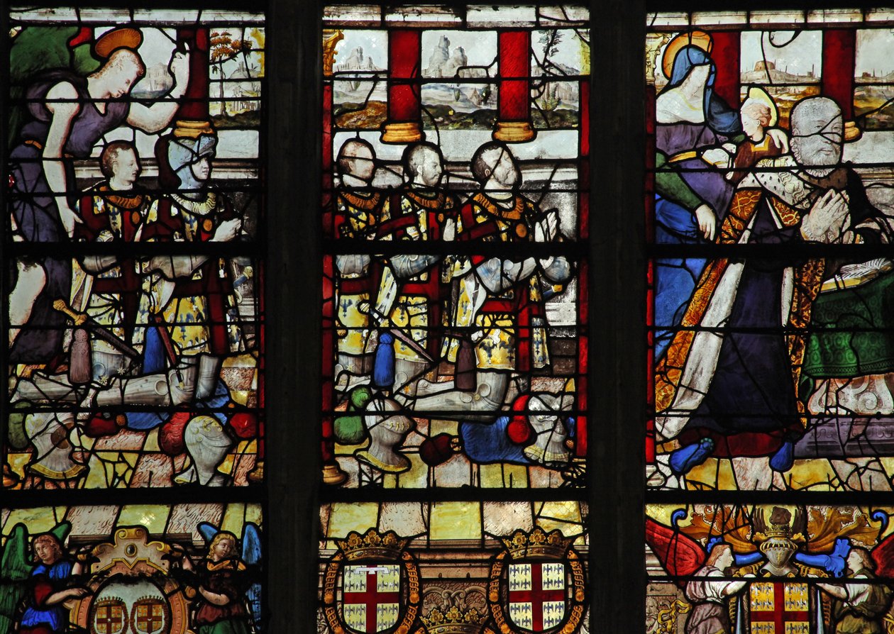 Vitrail w13 représentant Anne de Montmorency avec son saint patron Sainte Anne (enseignant la lecture à la Vierge) et 5 de ses fils - French School