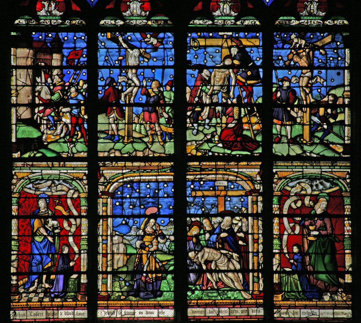 Fenêtre w19 - La Crucifixion, la Déposition et la Pietà - French School