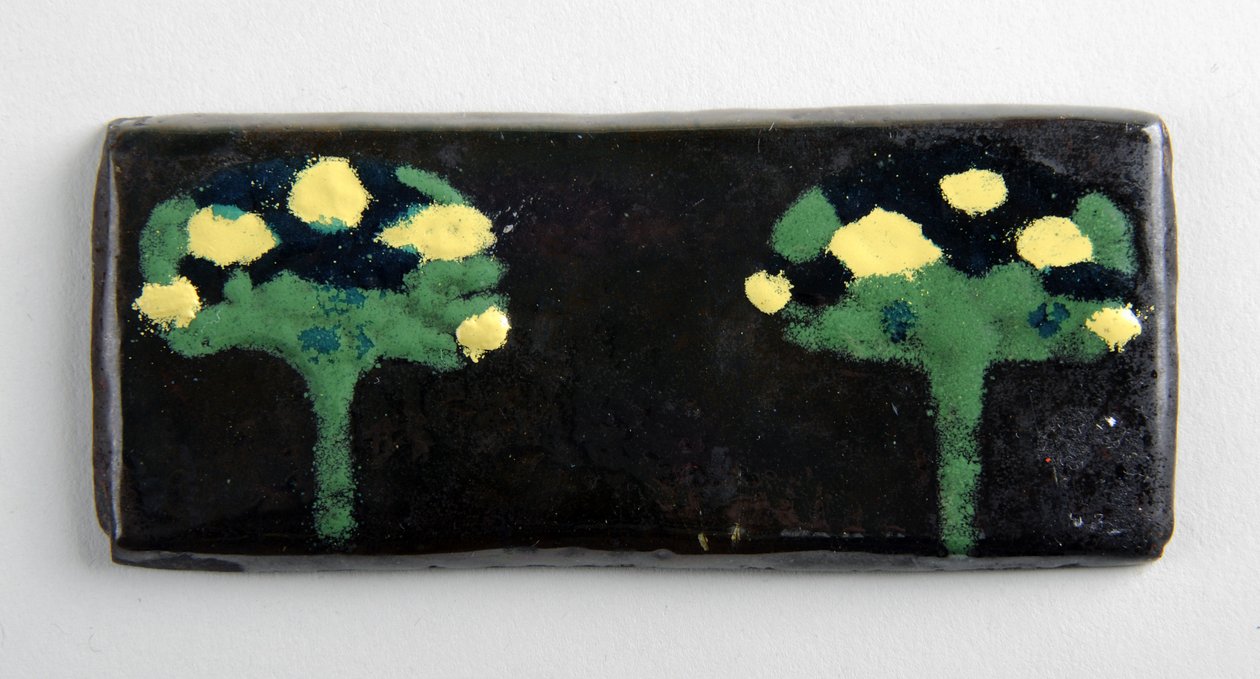 Plaque émaillée avec deux arbres - George James Frampton