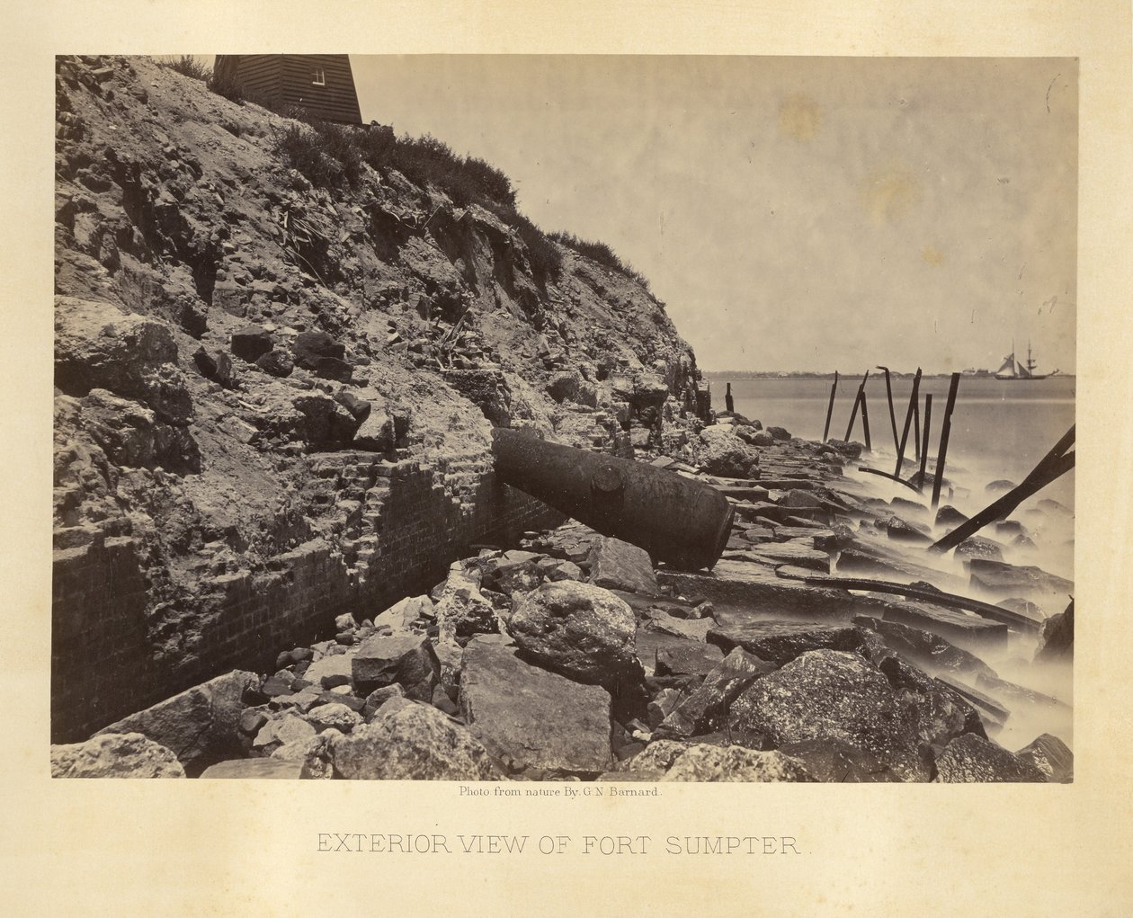 Vue extérieure de Fort Sumpter - George N. Barnard