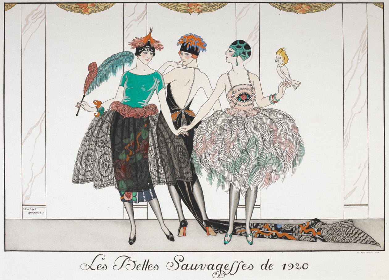 Les Belles Sauvagettes de 1920. Trois femmes en ligne portant des robes exotiques. - Georges Barbier