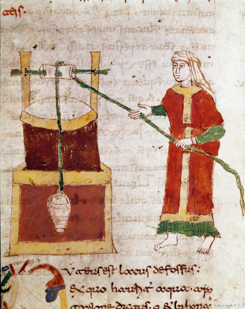 Une femme puisant de l