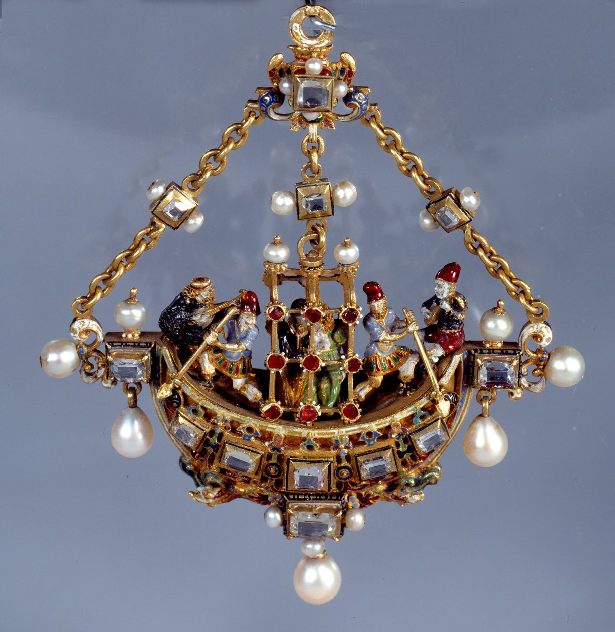 Art allemand : pendentif en forme de bateau - German School