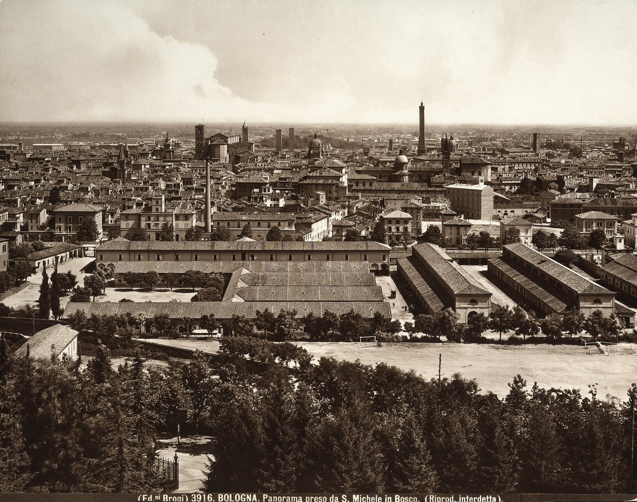 Panorama de la ville de Bologne : vue depuis San Michele in Bosco - Giacomo Brogi