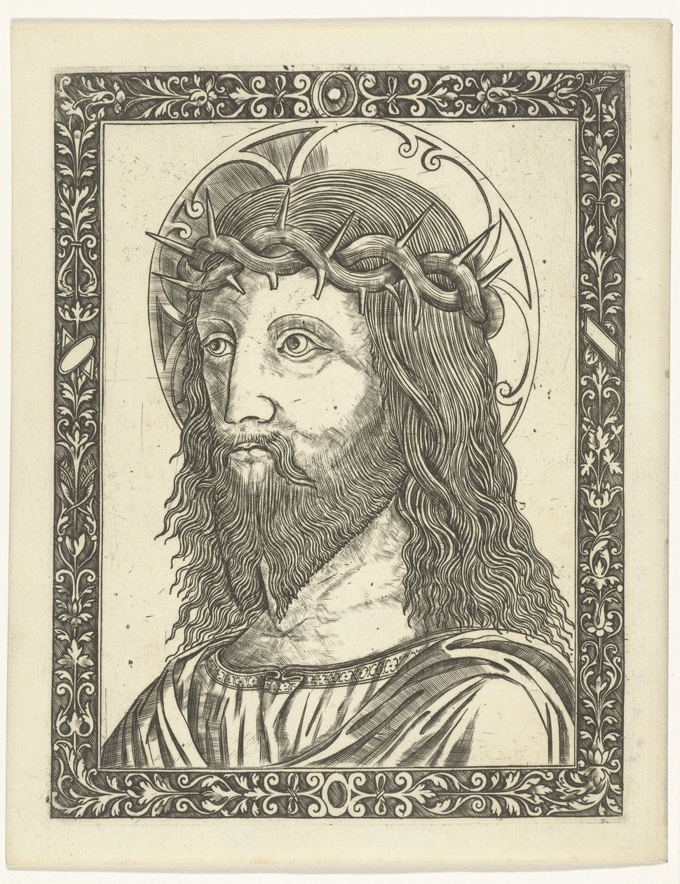 Tête du Christ avec couronne d