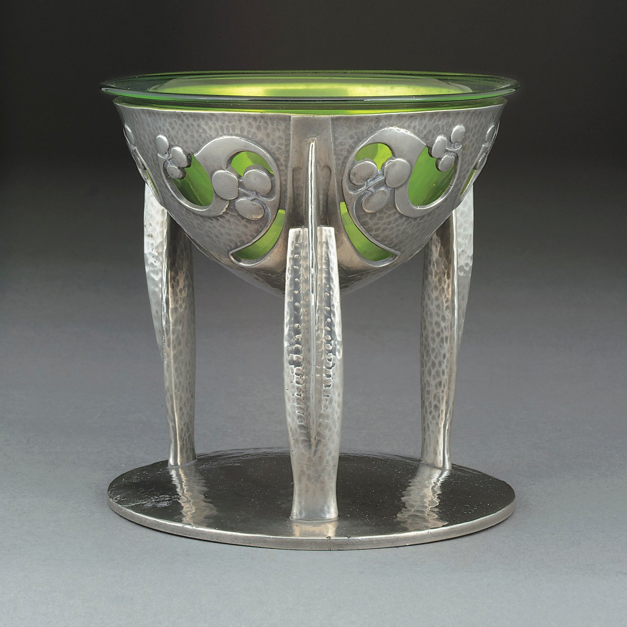Coupe en étain et verre Tudric - Giovanni Bigatti