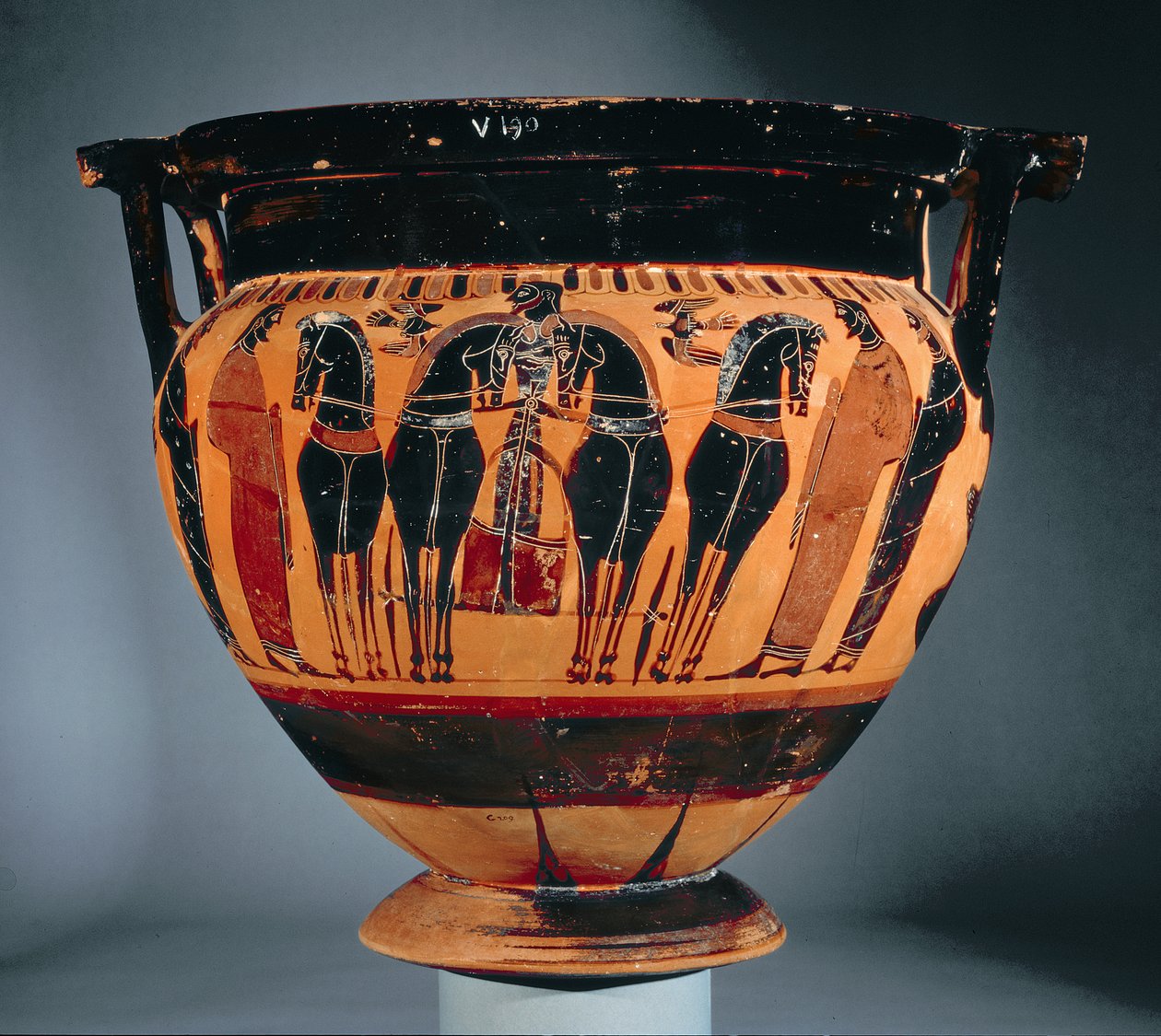Cratère à colonnes à figures noires attiques représentant un char (poterie) - Greek
