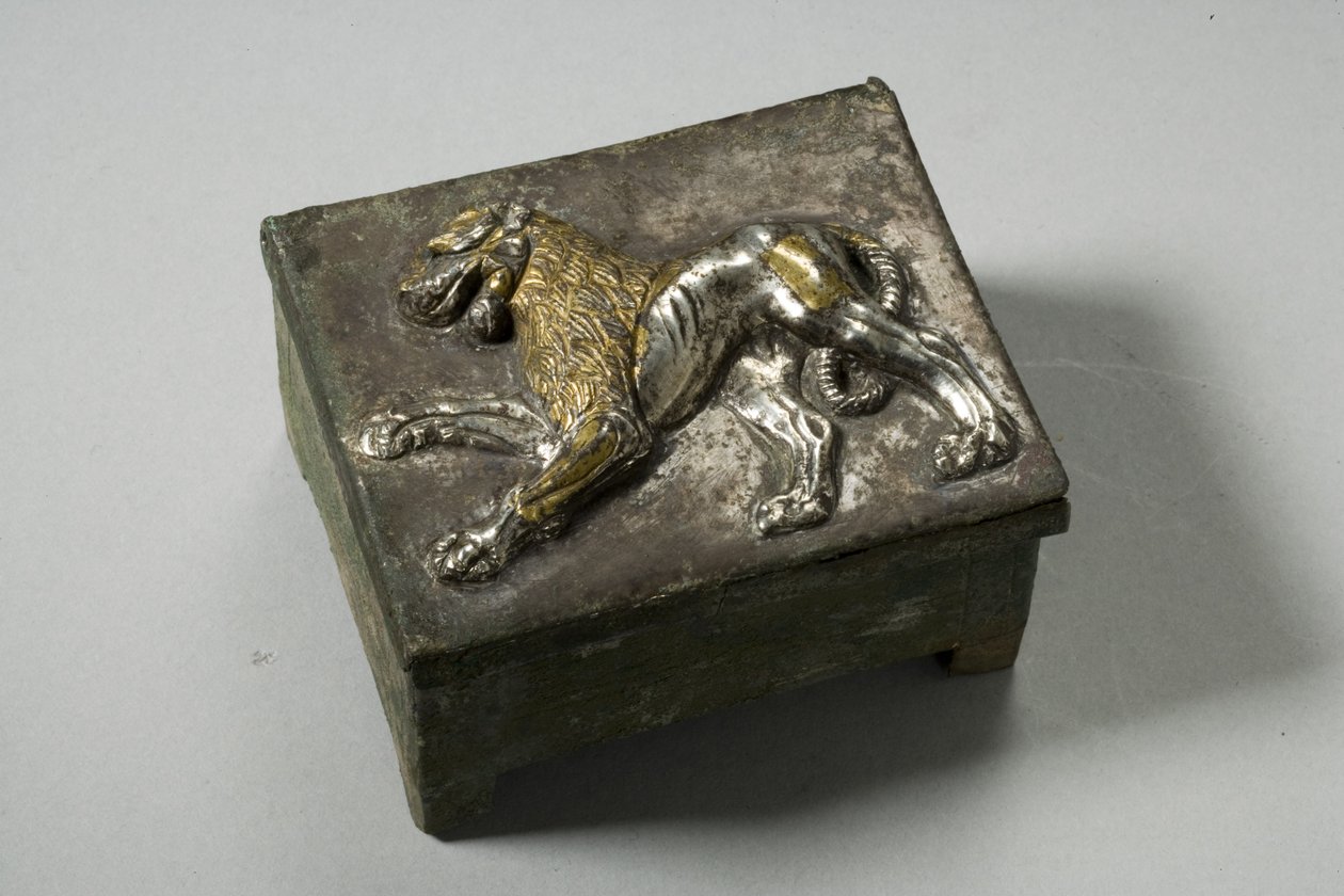Boîte, hellénistique (argent partiellement doré) - Greek