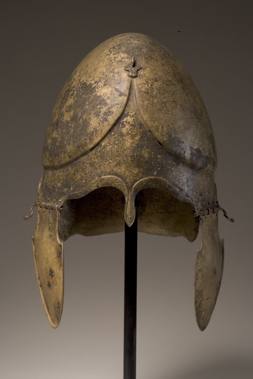 Casque avec applique phallique, Chalcidien, 5e-4e siècle av. J.-C. - Greek