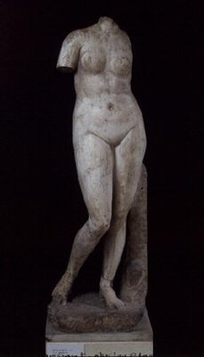 Aphrodite debout nue, Alexandrine, c.336-30 av. J.-C. - Greek