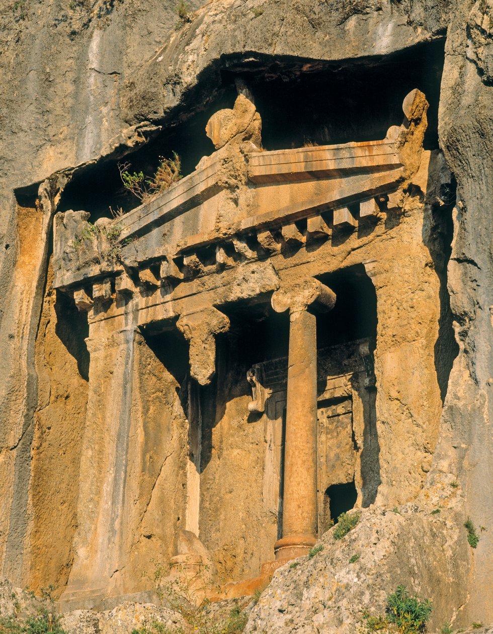 Tombeau lycien en roche - Greek School