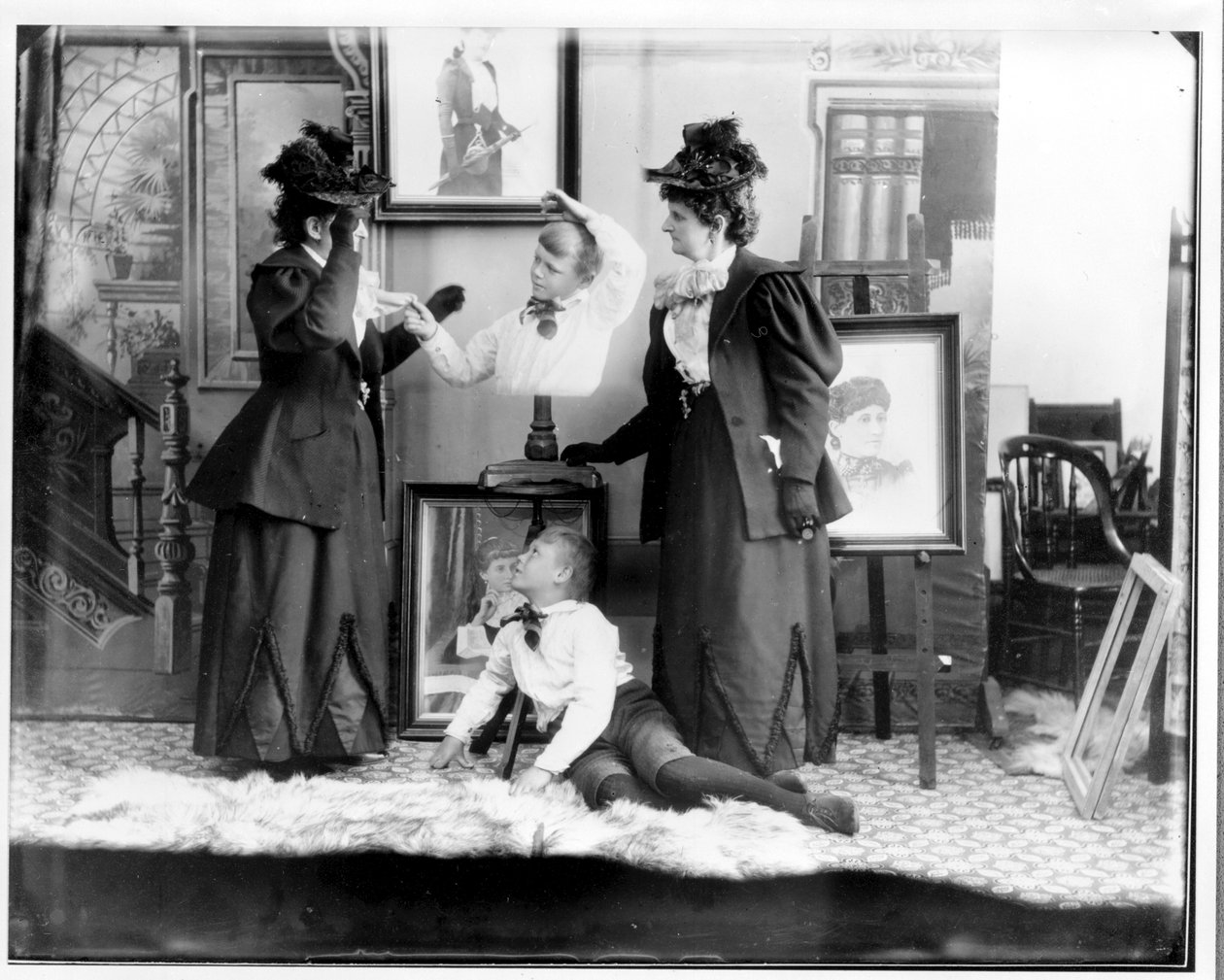 Exposition multiple de Hannah Hatherly Maynard et de son petit-fils Maynard McDonald, vers 1893 - Hannah Maynard