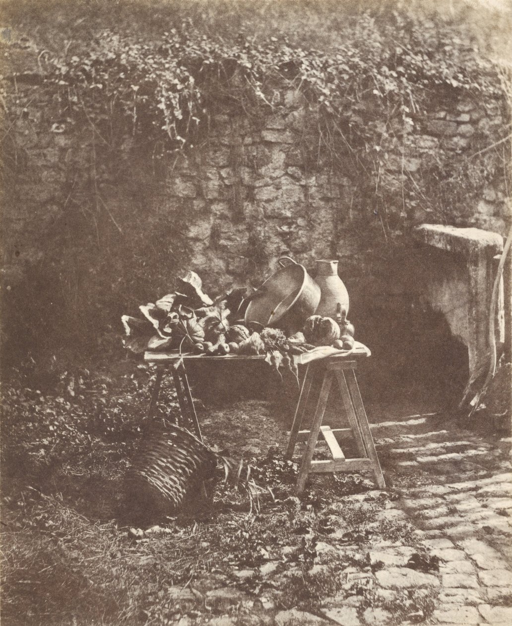 Nature morte - Chaudron, cruche et légumes sur une table à tréteaux - Henri Victor Regnault
