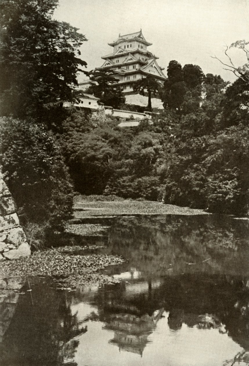 Un vieux château féodal depuis le fossé, 1910 - Herbert Ponting
