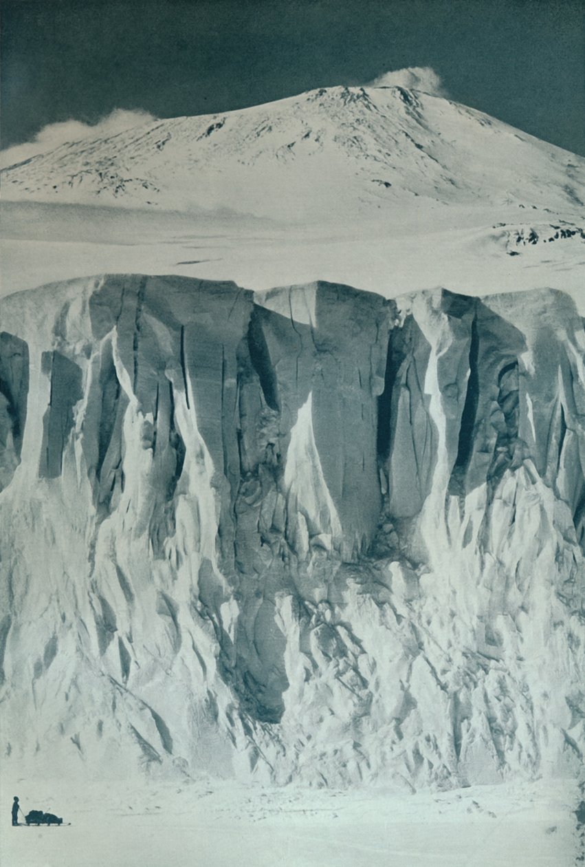 Les remparts du mont Erebus, vers 1911, 1913 - Herbert Ponting