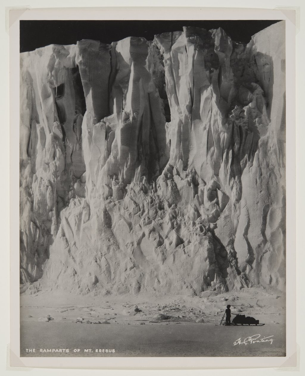 Les remparts du mont Erebus - Herbert Ponting