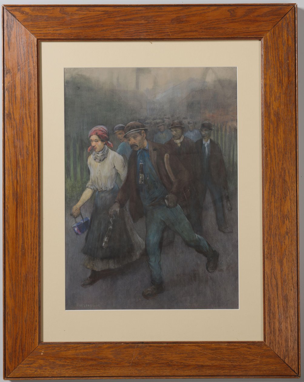 Mineurs marchant avec la femme d
