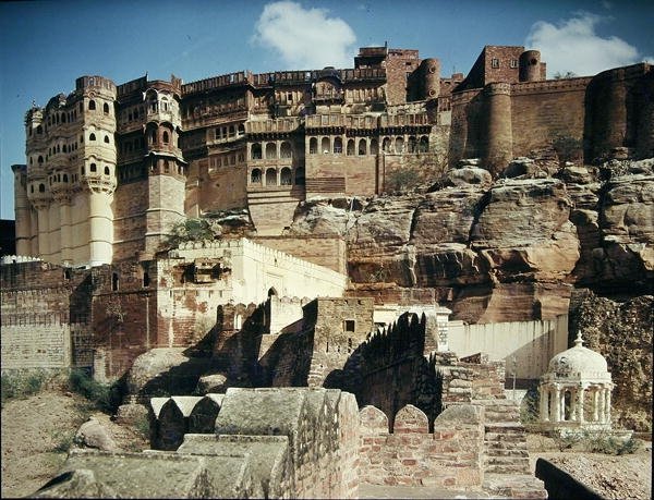 Vue du fort de Mehrangarh, construit en 1459 - Indian School