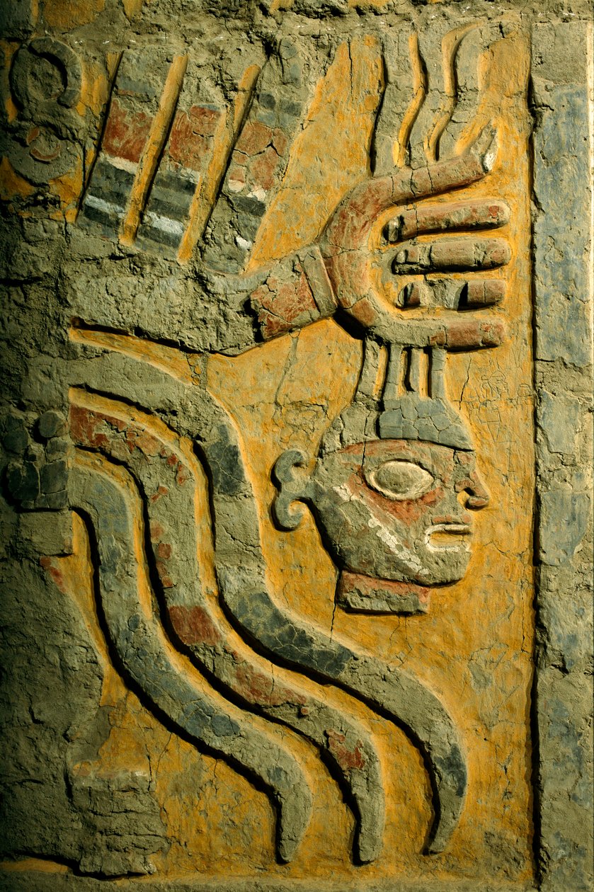 Une figure de décapiteur évoquant une colère redoutable à El Brujo, un complexe isolé de ruines pyramidales des Moche - une culture qui a régné sur la côte nord du Pérou à partir d