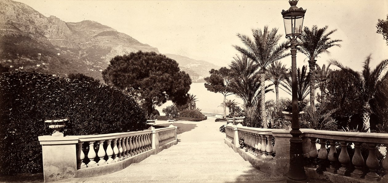 Le jardin du Casino de Montecarlo, dans la Principauté de Monaco - Italian Photographer