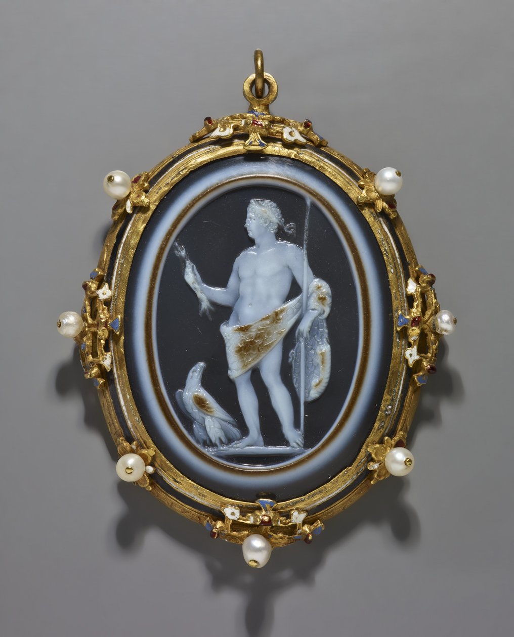 Camée représentant un empereur romain en Jupiter, Camée : Romain, A.D. 41-54, Cadre : Italien, fin du XVIe siècle - Italian School