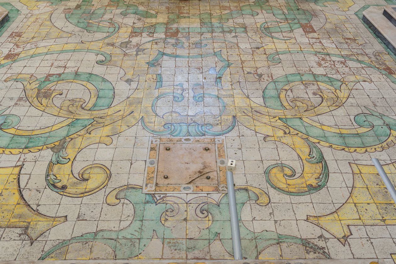 Carreaux de sol en majolique - Italian School