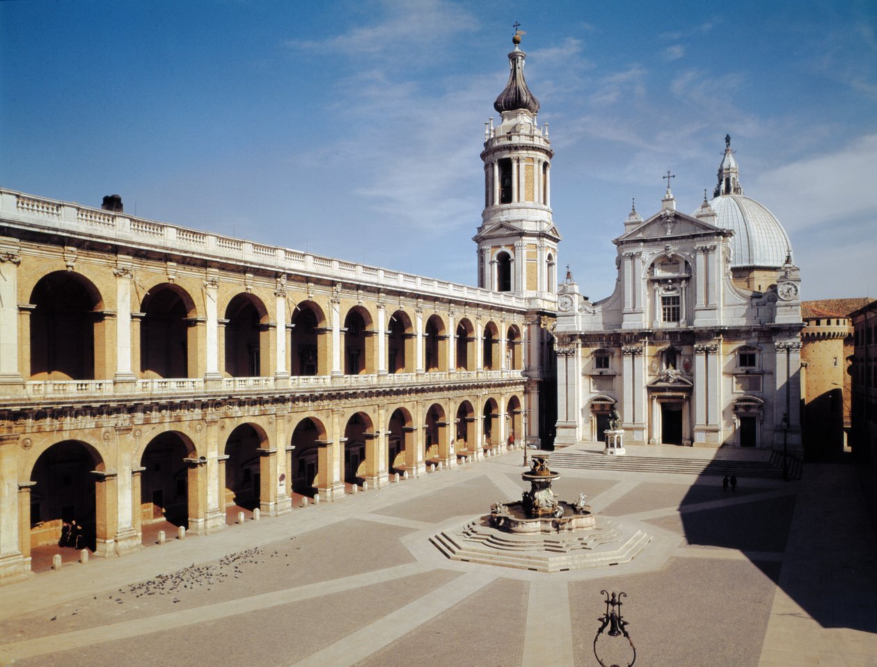 Vue de la façade, construite entre 1570 et 1587 - Italian School