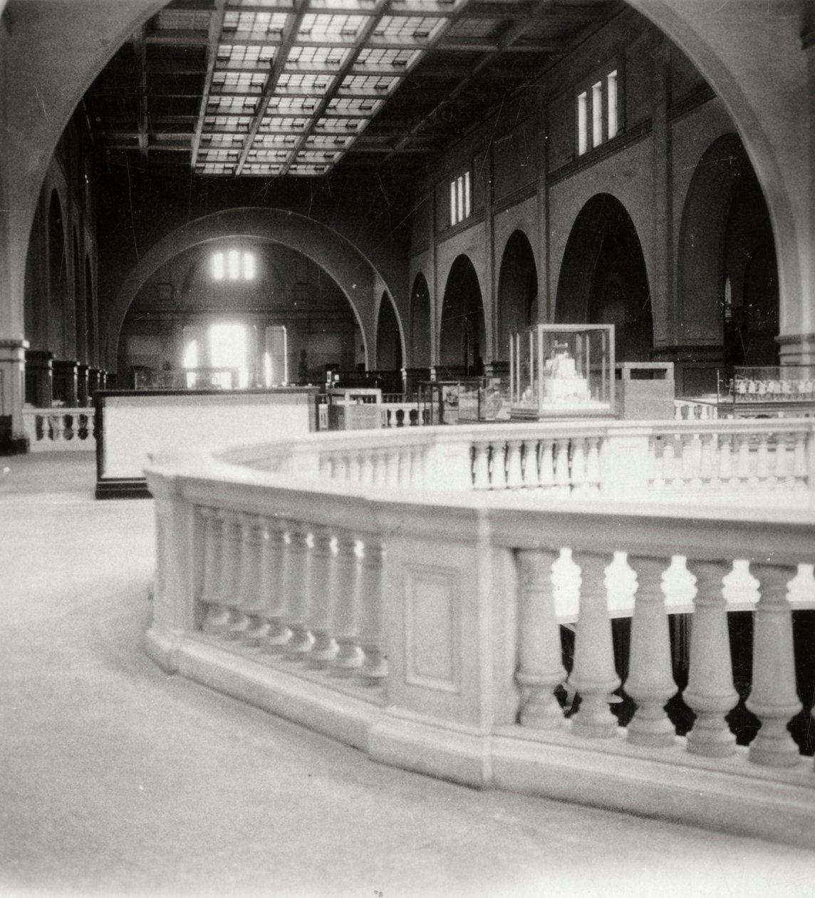 Entrée du Musée, Le Caire, Égypte - J. Dearden Holmes
