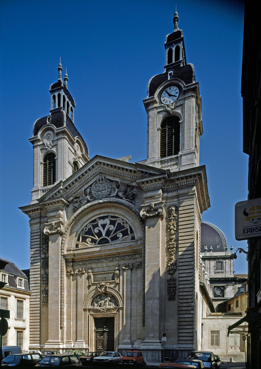 Vue de la chapelle de l