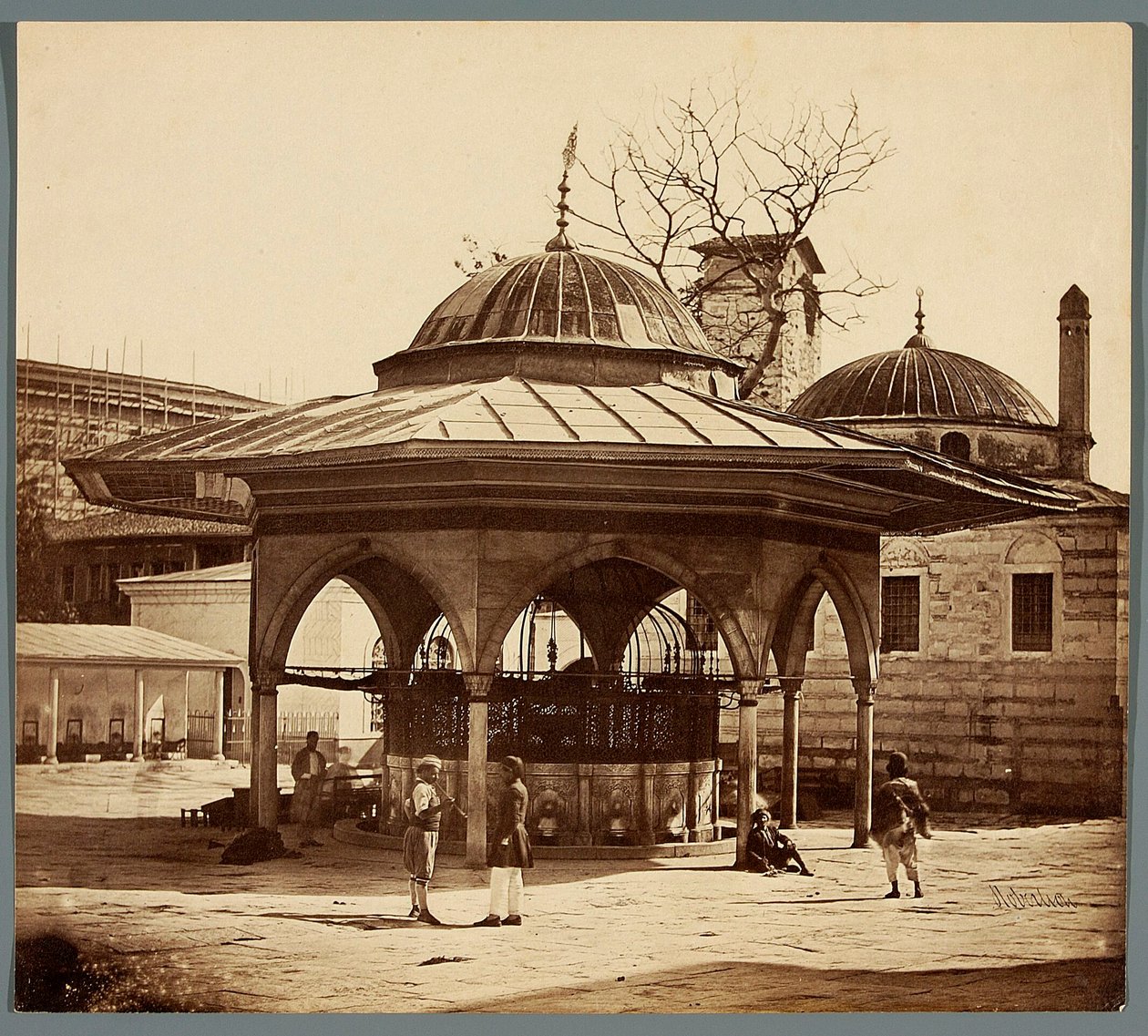« Fontaine dans la cour de Sainte-Sophie » - James Robertson