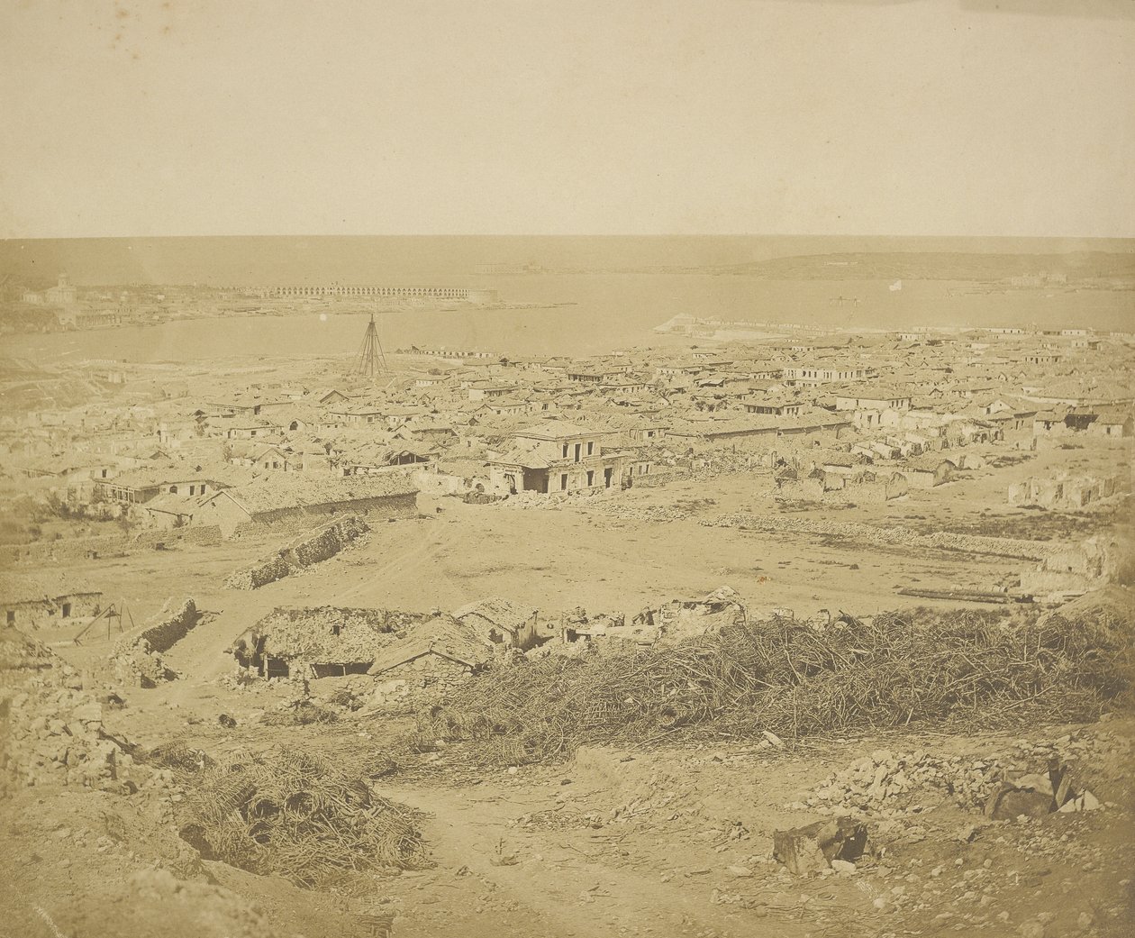 Vue de Sébastopol après la chute, prise depuis le Malakoff - James Robertson