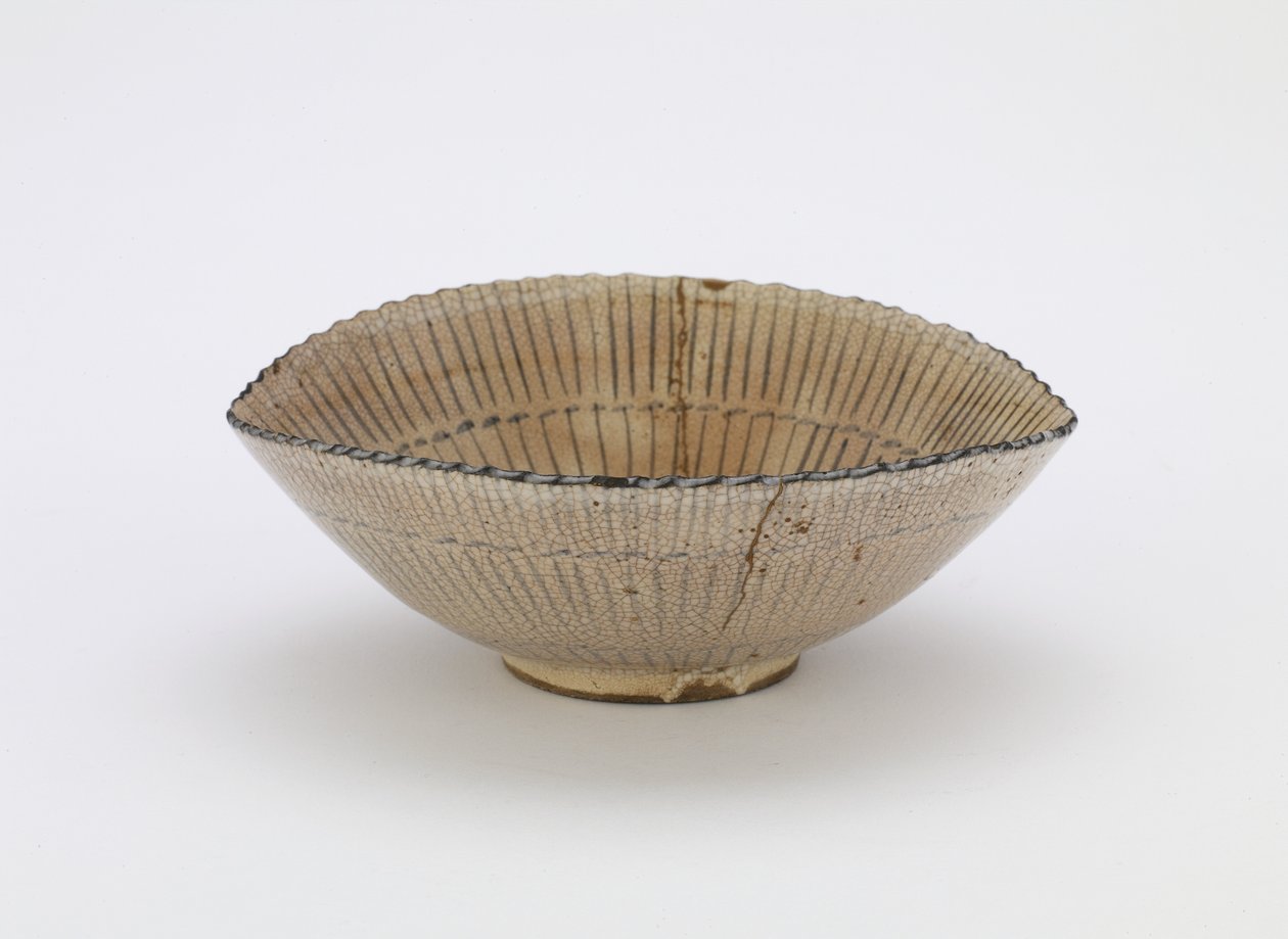 Bol de service individuel en forme de chapeau de carex, période Edo - Japanese School