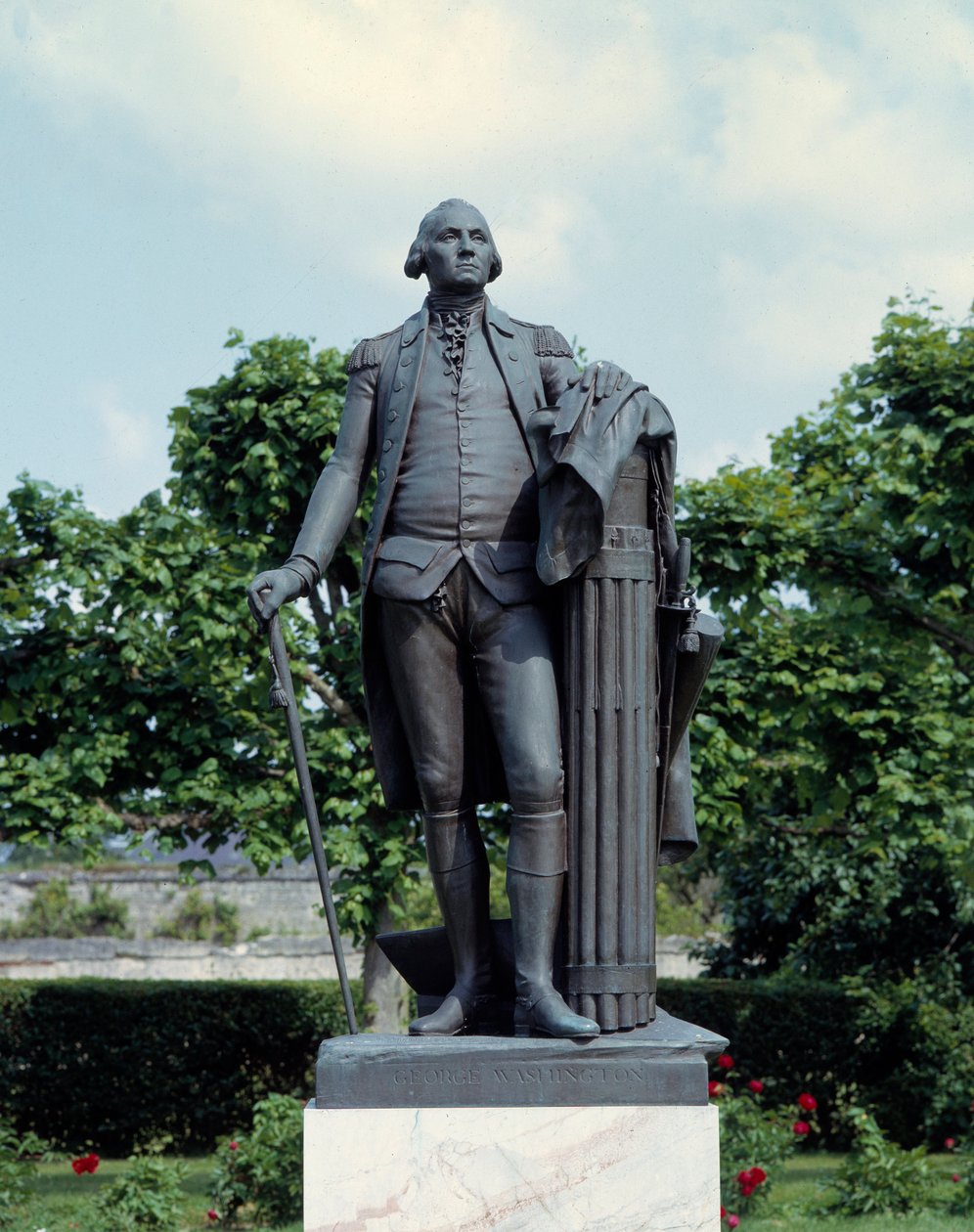 Portrait de George Washington (1732-1799) Sculpture de Jean Antoine Houdon (1741-1828) 18ème siècle Blérancourt, musée franco-américain - Jean Antoine Houdon