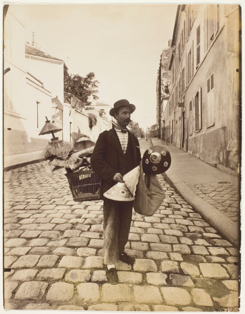 Marchand abat-jours - Jean Eugène Auguste Atget