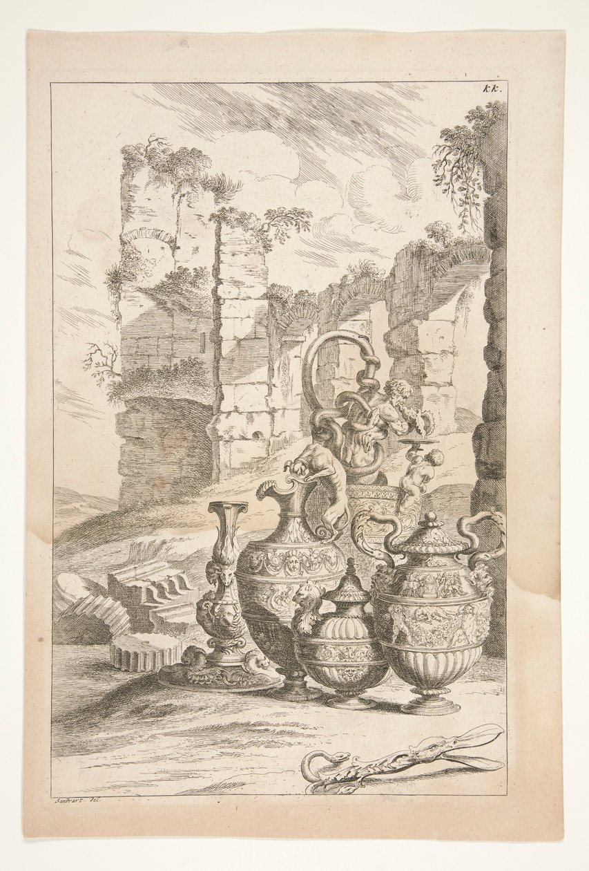Un chandelier et des aiguières ornementales avec poignées dans un paysage avec des ruines, de Sculpturae Veteris Admirata - Joachim von Sandrart