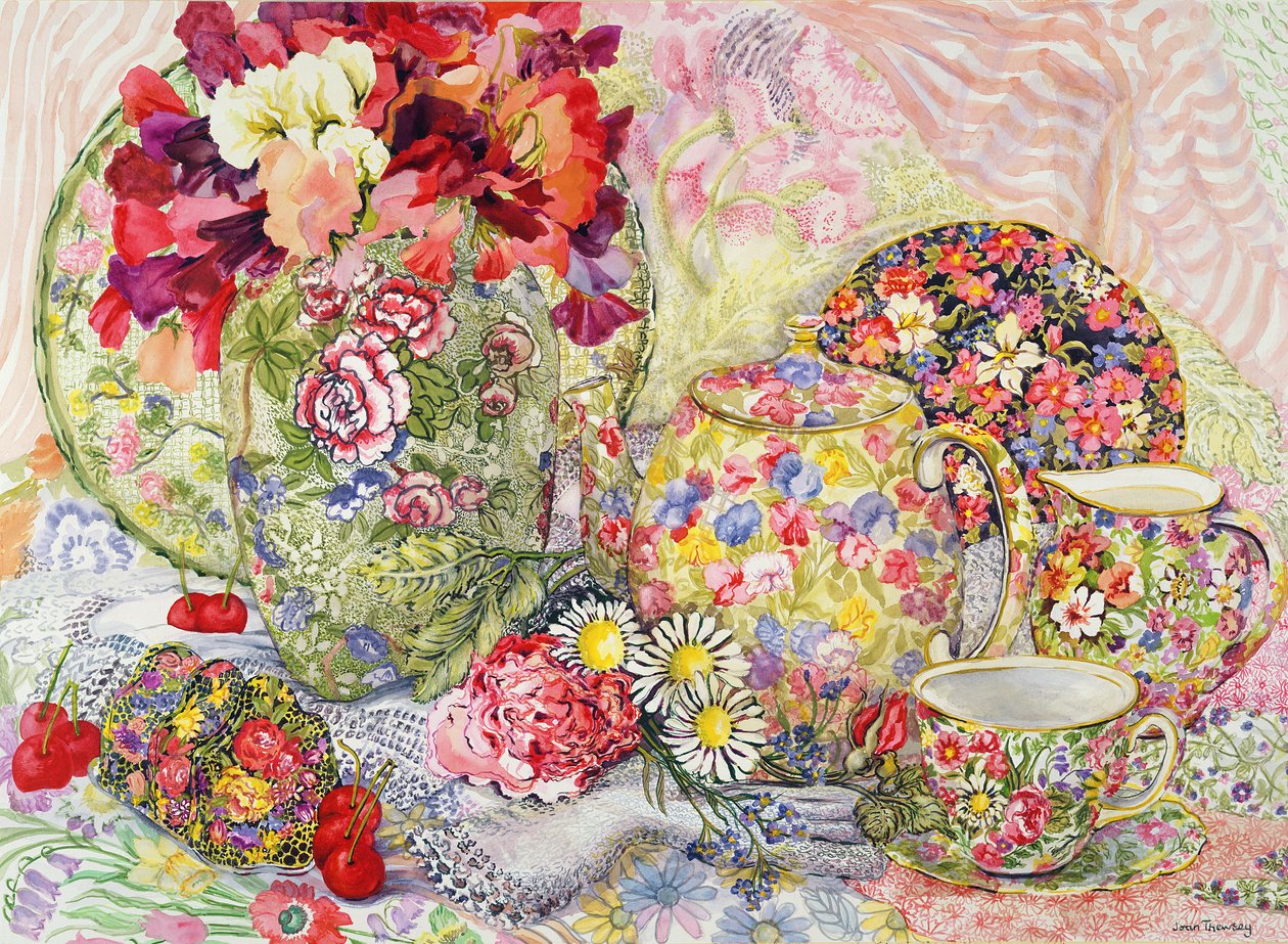 Pois de senteur avec porcelaine antique fleurie et cerises - Joan Thewsey