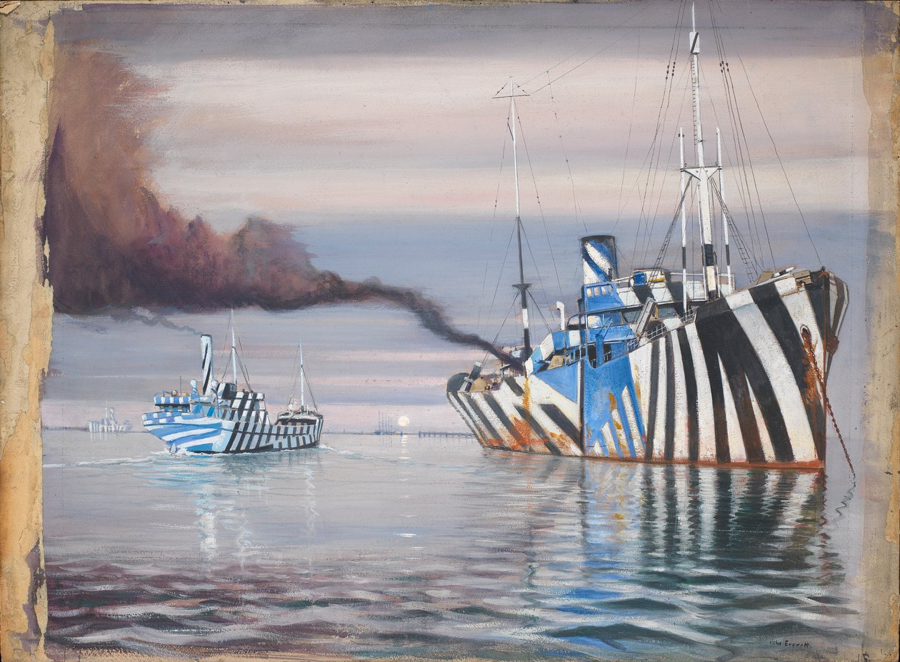 S.S. Lepanto et un autre navire à vapeur, tous deux peints en camouflage, ancrés dans des eaux calmes - John Everett