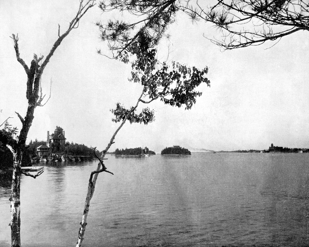 Les Mille-Îles, rivière Saint-Laurent, Canada, 1893 - John L. Stoddard