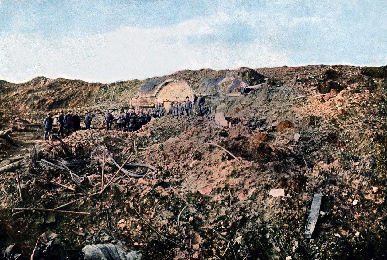 Soldats dans le Fort de Souville détruit par l