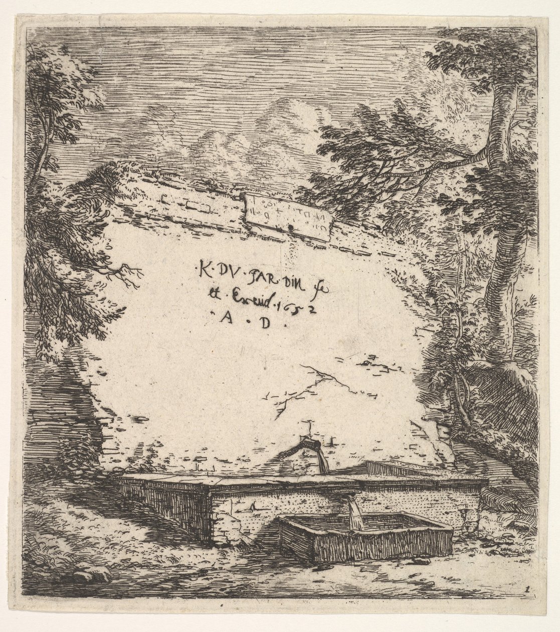Frontispice avec fontaine à étages, un mur de pierre avec un bec verseur d