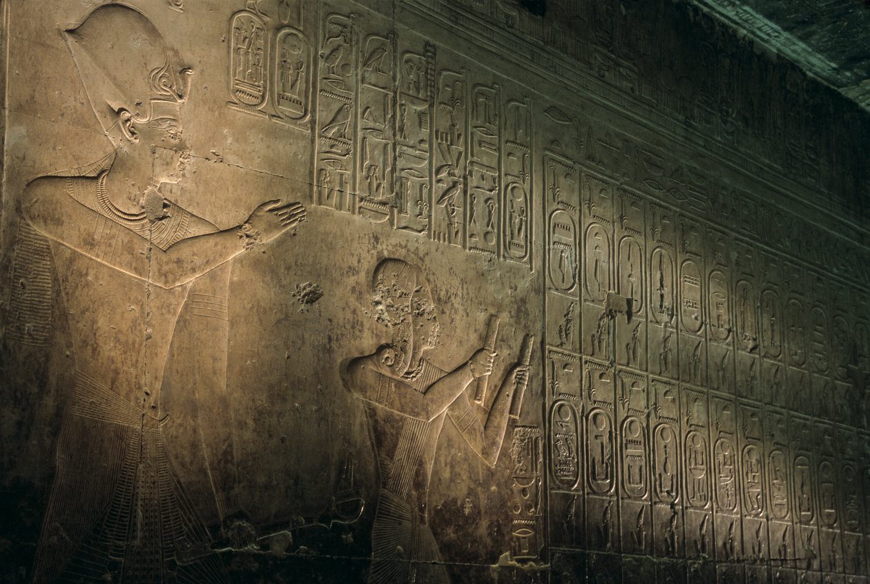 La plus ancienne liste de rois connue, temple de Séthi Ier à Abydos, Séthi Ier apparaît debout derrière Ramsès, 2005 - Kenneth Garrett