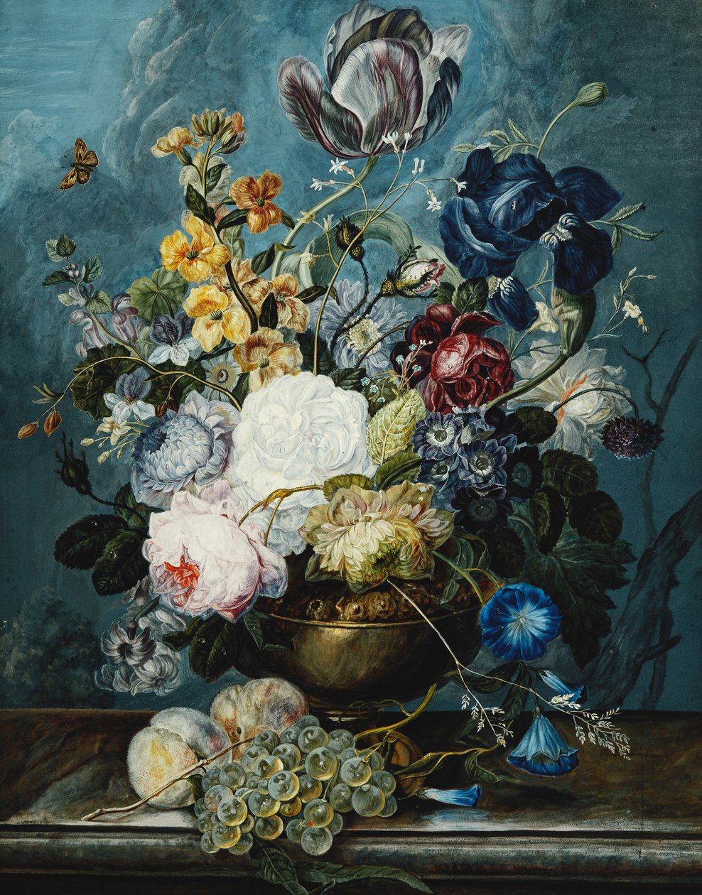 Roses, une tulipe, un iris, des dahlias, du lamier, des myosotis, du liseron, des auricules et des delphiniums dans un vase avec des raisins et des pêches sur un rebord de pierre - Ladislaus Tumal