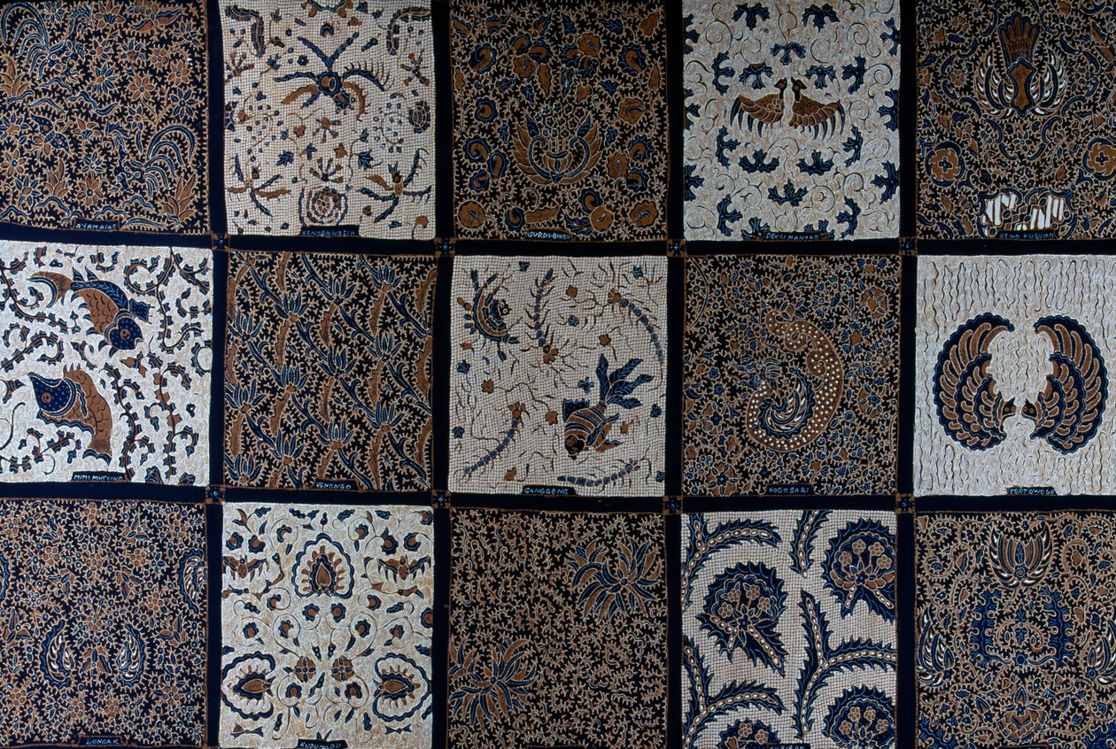 Batik avec motifs traditionnels de couleurs traditionnelles, Surakarta, Java, Indonésie (détail) - Unbekannt Unbekannt