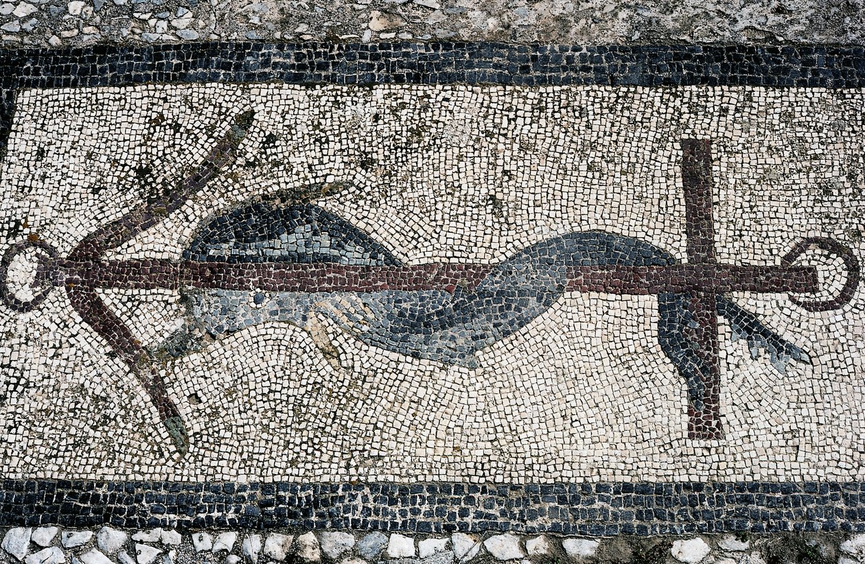 Mosaïque représentant un dauphin et une ancre, île de Délos (Liste du patrimoine mondial de l